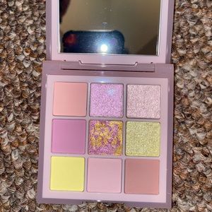 Huda Beauty Pastels Rose